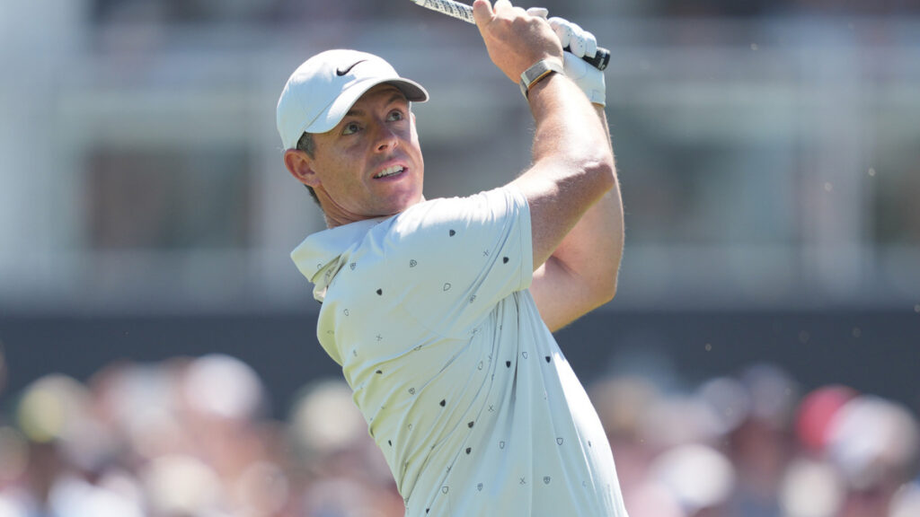 Rory McIlroy roars into contention at PGA Championship