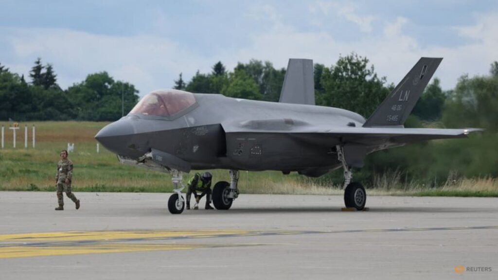 Trump says US will lift sanctions on Türkiye, possibly sell F-35 fighter jets